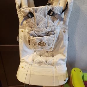 Lillebaby Complete Embossed Brilliance Lux